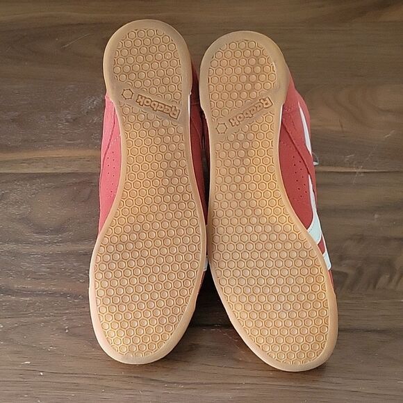 NEW Reebok Women’s 6.5 Freestyle Hi Shoes Sneakers Suede Leather Coral Orange - Picture 9 of 12